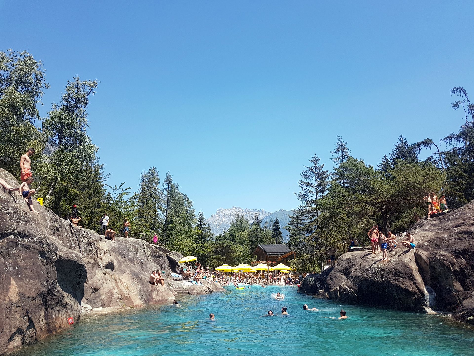 Les Marécottes